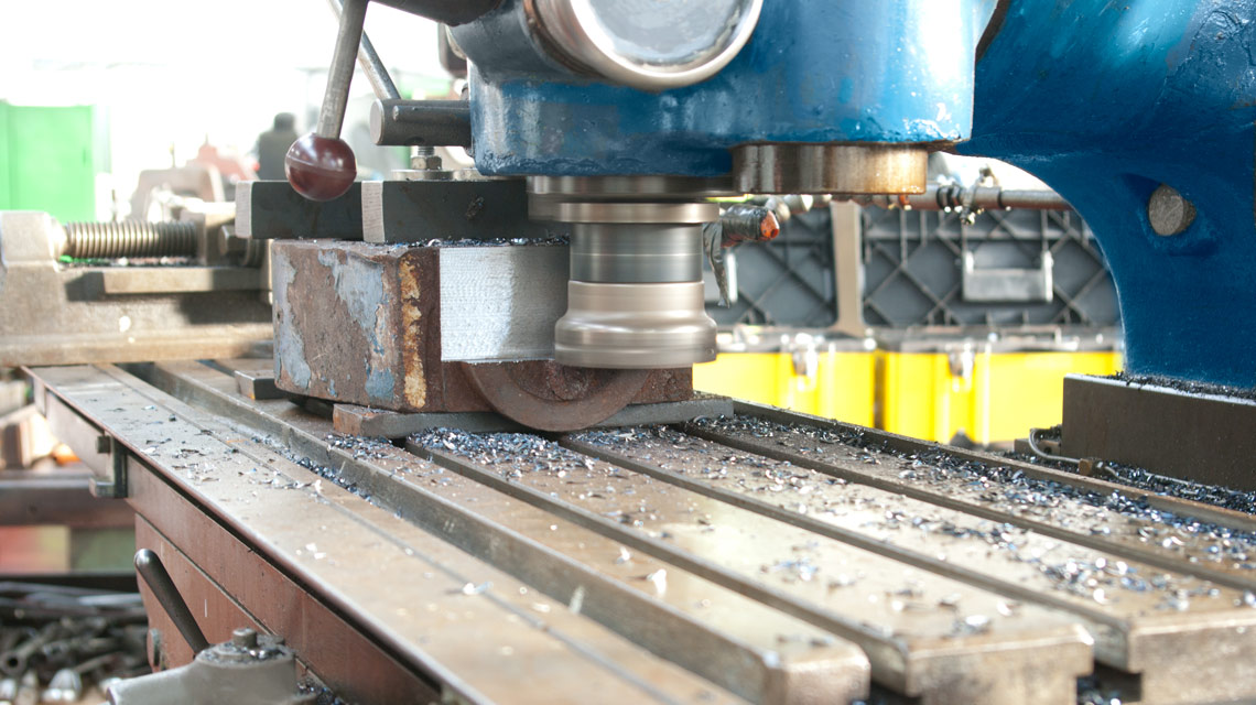 Milling a Hydraulic Cylinder Eye